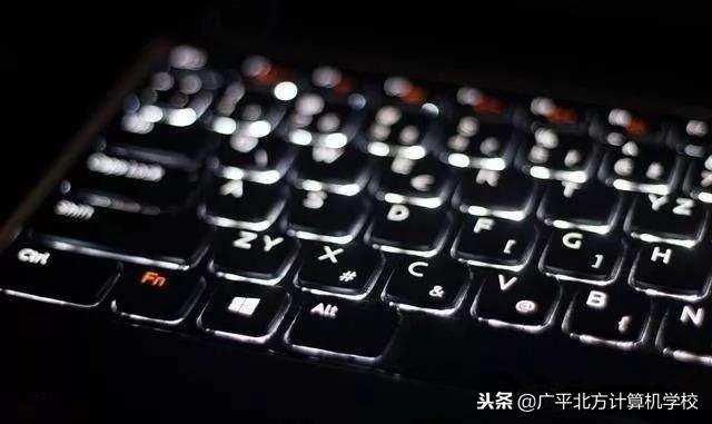 笔记本锁键盘的快捷键是什么_苹果笔记本锁键盘_笔记本怎么锁键盘